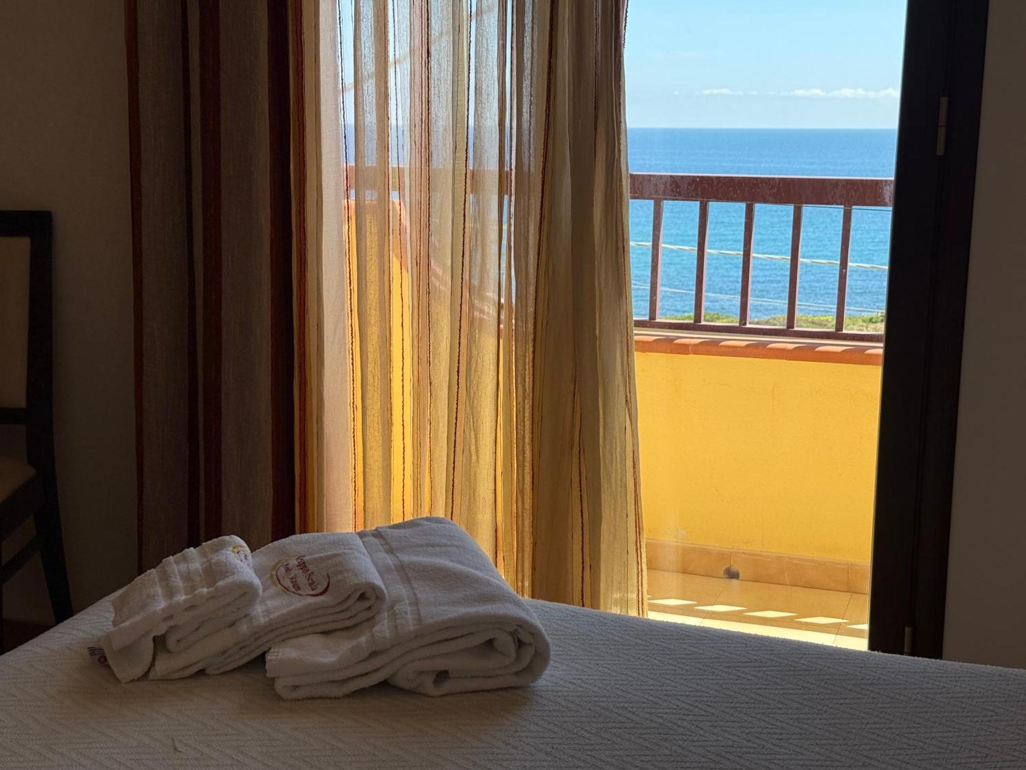 Albergo Perseo Portopalo Di Capo Passero Kültér fotó