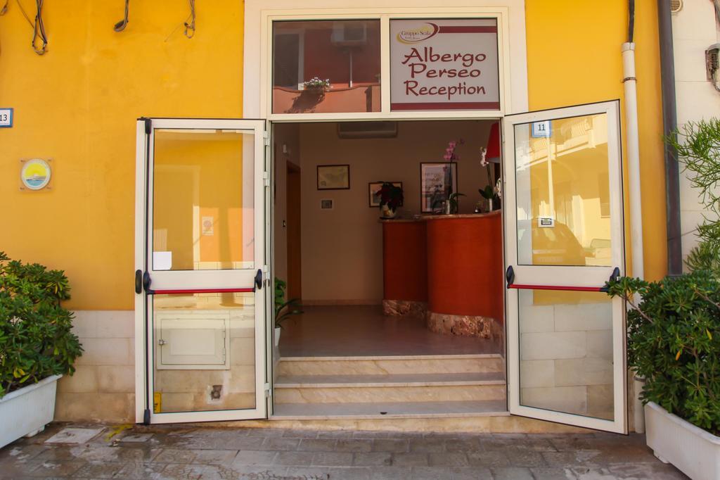Albergo Perseo Portopalo Di Capo Passero Kültér fotó